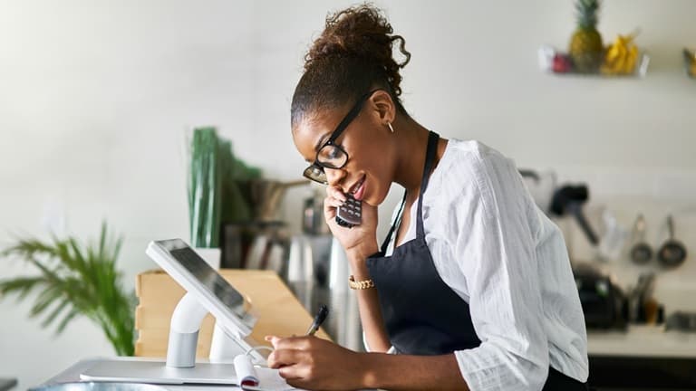 How to create a financial forecast