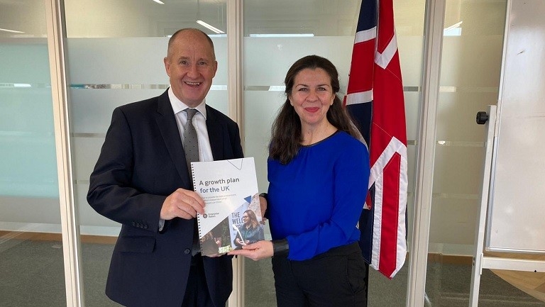 Enterprise Nation delivers plan for growth to small business minister Kevin Hollinrake