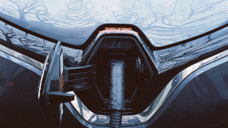 Tips for efficiently charging your electric vehicle in winter