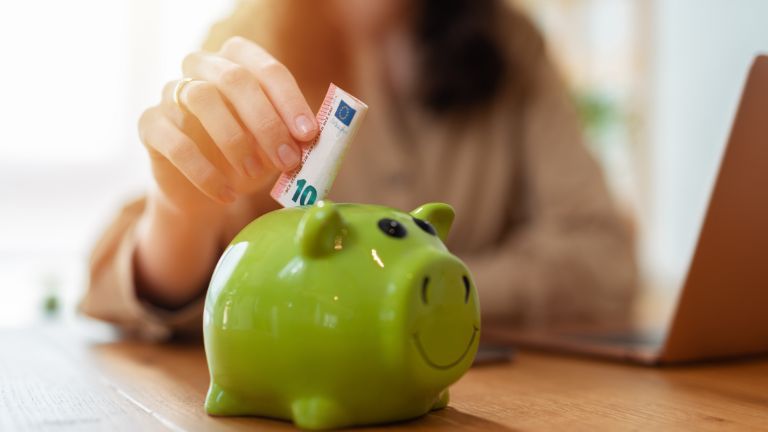 Learn how to budget and forecast for success with StartUp UK