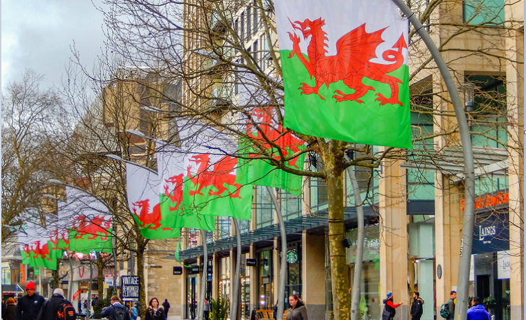 Welsh government launches grants for creative freelancers and businesses hit by local lockdowns