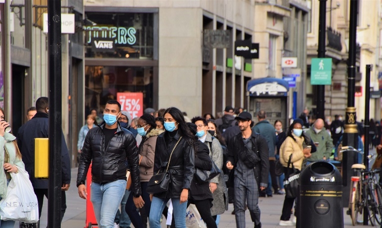 'Pent up demand' for shopping to drive High Street footfall up 48% as restrictions lift
